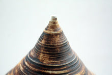 Load image into Gallery viewer, Ceramic decorative sculpture with white clay
