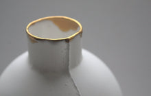 Load image into Gallery viewer, Big English fine bone china white bottle with real gold