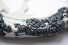 Load image into Gallery viewer, Round frame in blue & white stoneware limoges porcelain and melted metal