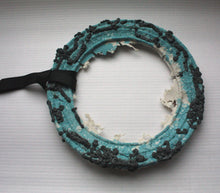 Load image into Gallery viewer, Round frame in blue & white stoneware limoges porcelain and melted steel