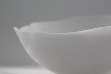 Load image into Gallery viewer, Pure white English fine bone china stoneware bowl