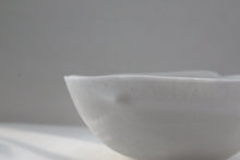 Load image into Gallery viewer, Pure white English fine bone china stoneware bowl