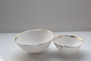 Set of 2 English fine bone china miniature nesting stoneware bowls with real gold