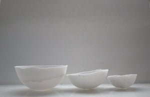 Set of 3 English fine bone china nesting stoneware bowls