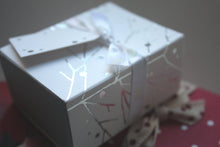 Load image into Gallery viewer, White gift box matchbox style with silver branches and ribbon,