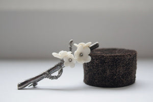 Antique / oxidized solid sterling silver brooch with porcelain flowers - silver twig brooch